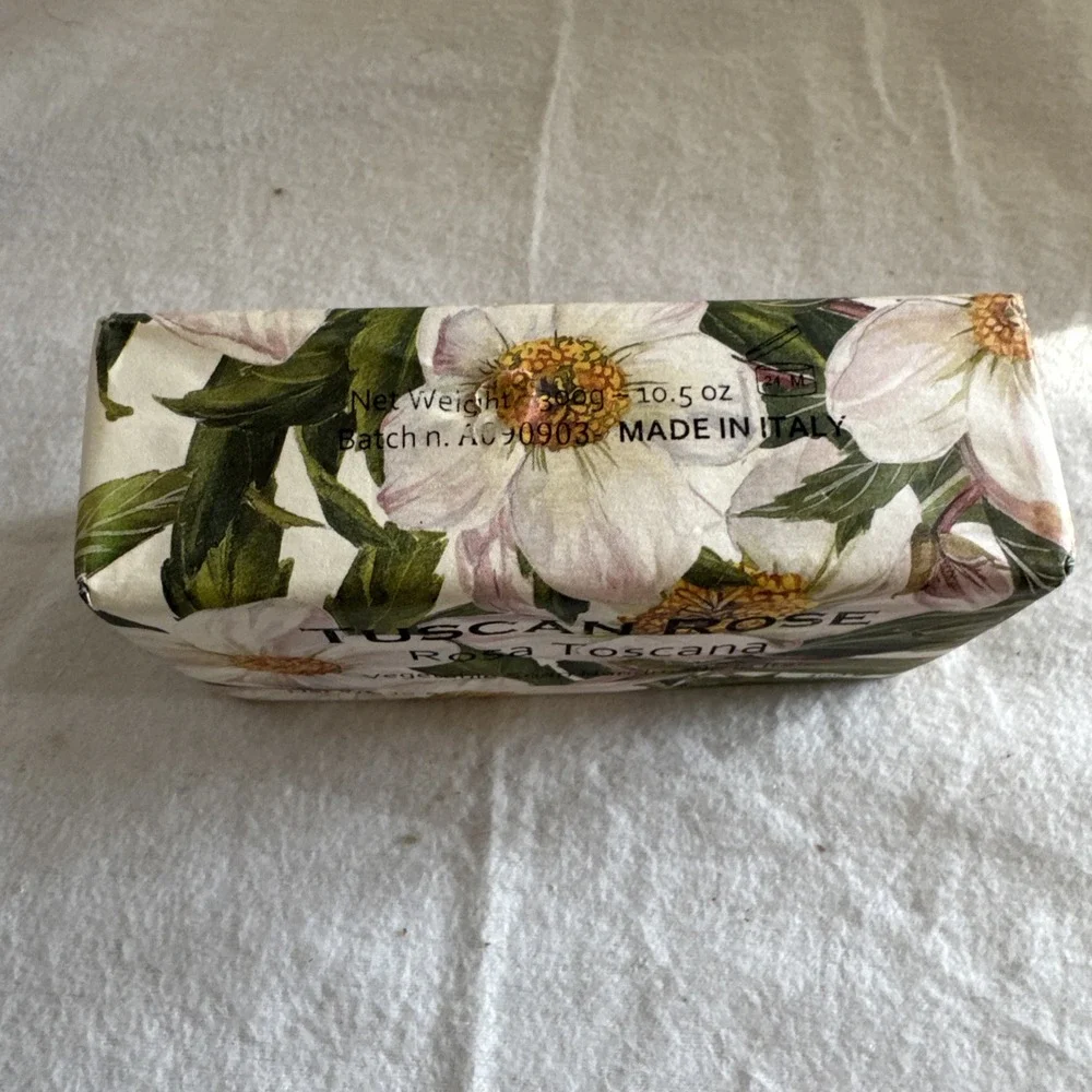 Tuscan Rose scented soap made in Tuscany Italy Rose soap 10.5 Ounce 300 g Bar